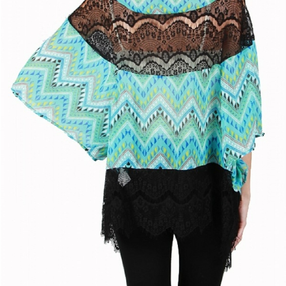 Turquoise and Black Lace Kimono - Picture 2 of 2